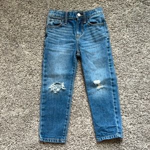 Toddler boys size 4T Old Navy Slouchy Straight Jeans
Excellent condition
